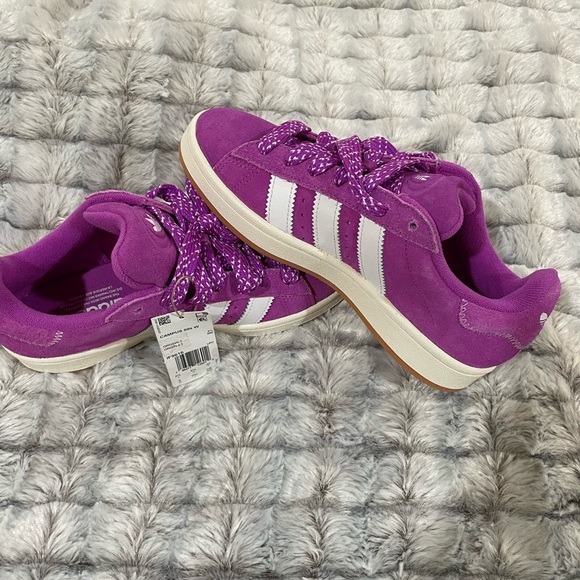 Adidas Vibrant Purple Shoes - Picture 1 of 6